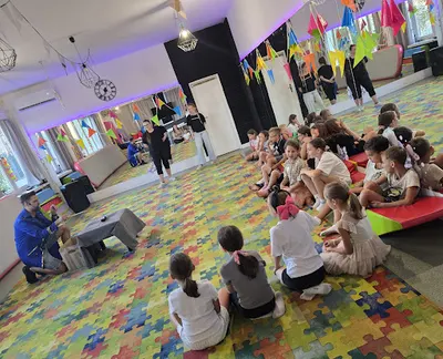 Centrum Rozwoju Aktywna Rodzina - animacje , eventy, urodziny dla dzieci